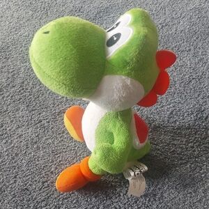 Yoshi Plush Super Mario Brothers Green 9" Nintendo No Tag Stuffed Animal